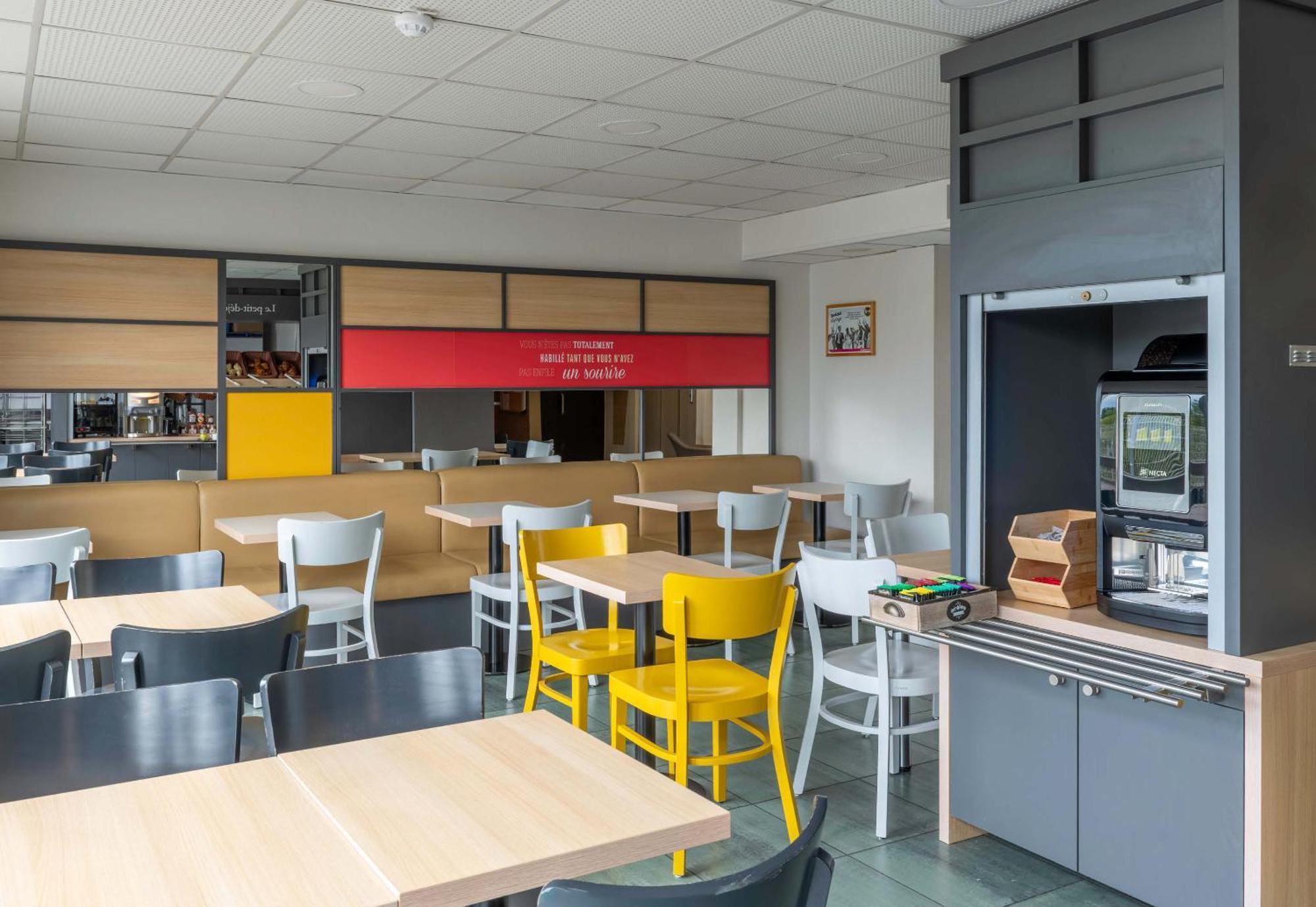 B&B Hotel Beauvais Allonne  Экстерьер фото