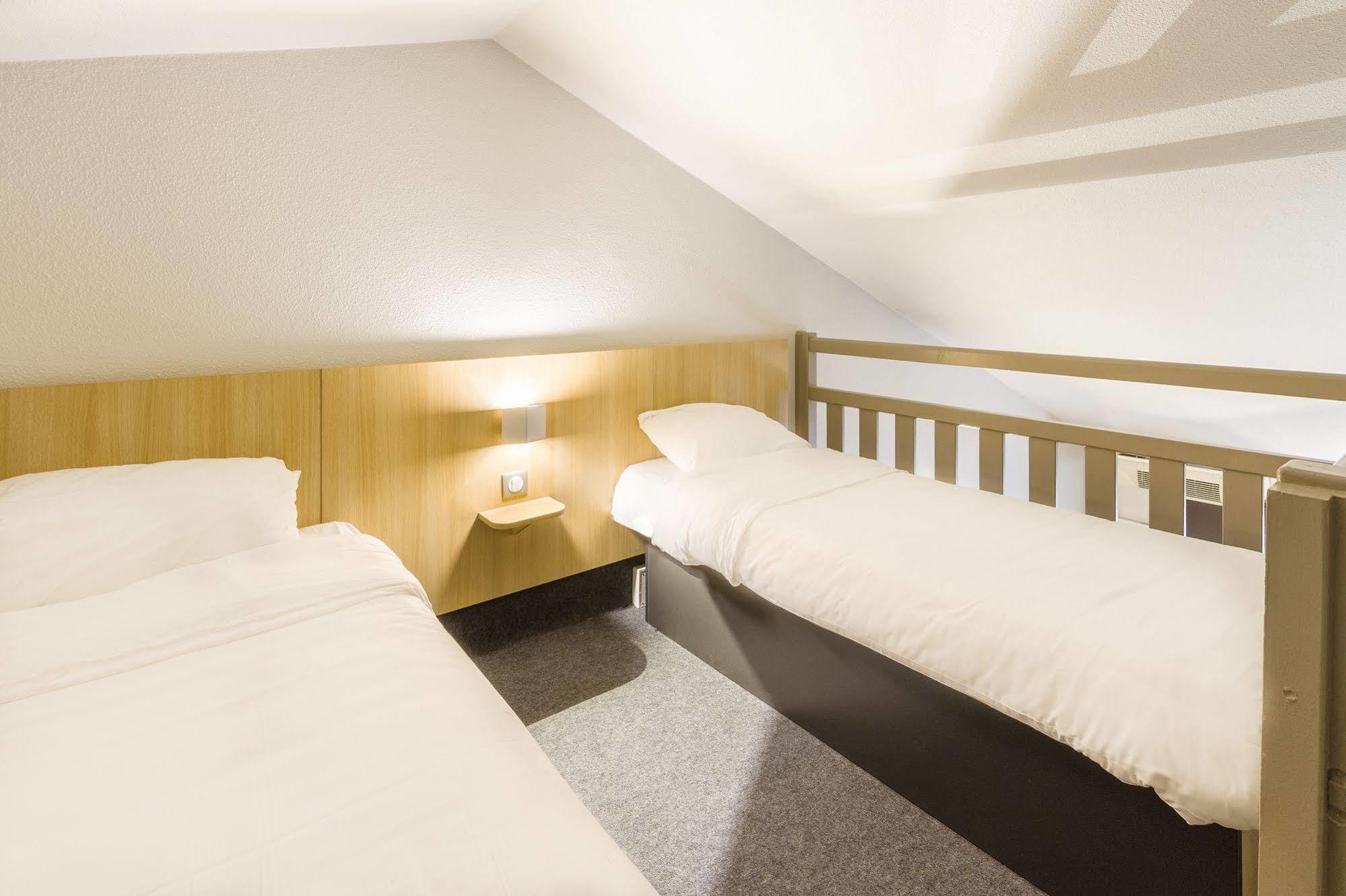 B&B Hotel Beauvais Allonne  Экстерьер фото