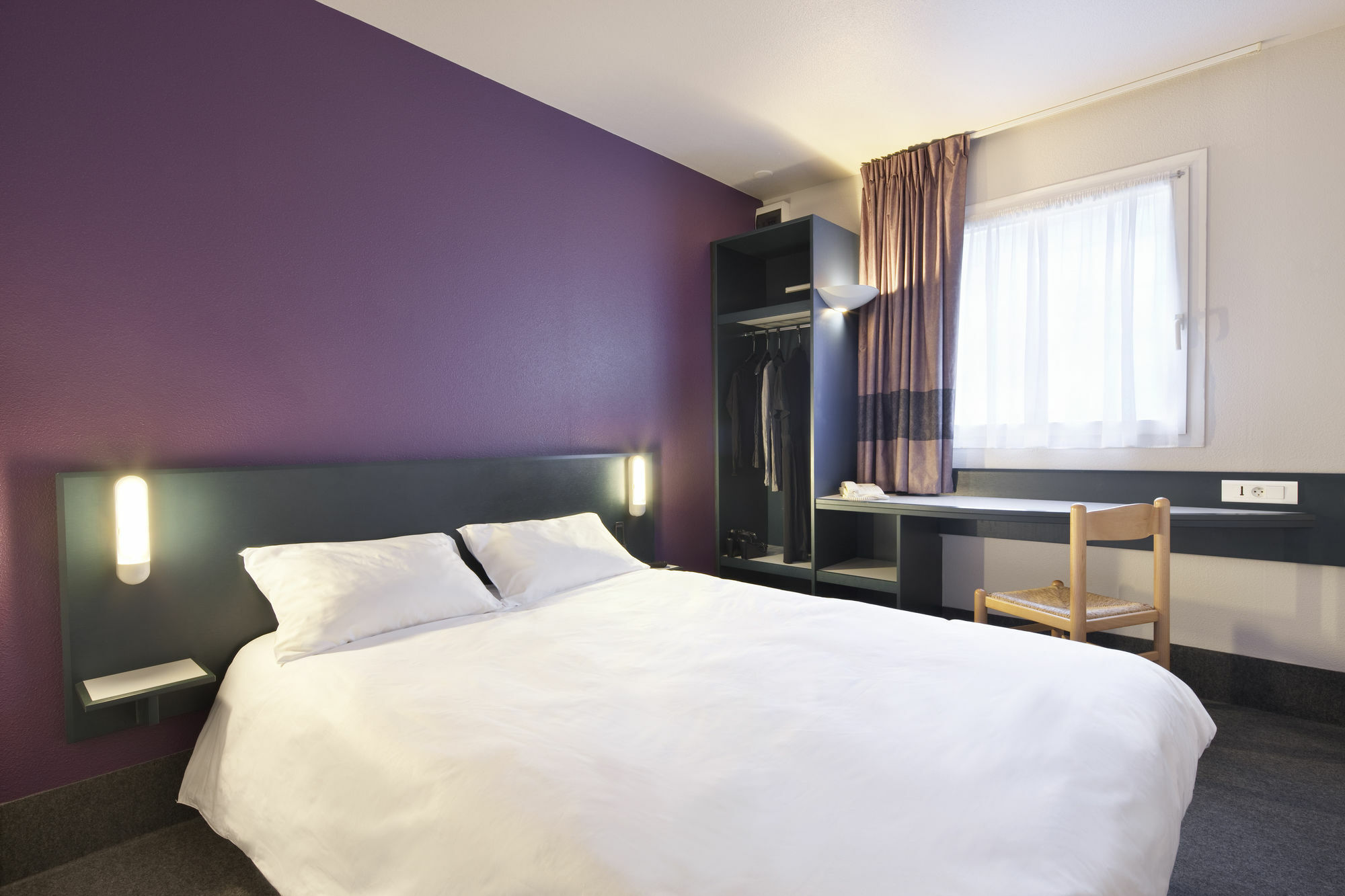 B&B Hotel Beauvais Allonne  Экстерьер фото